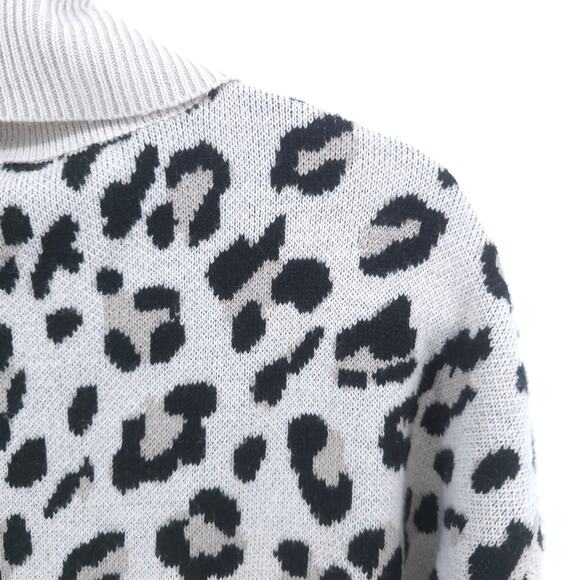 Kut from the Kloth Boxy Neutral Animal Leopard Print CowlNeck Pullover Sweater S - Picture 11 of 13
